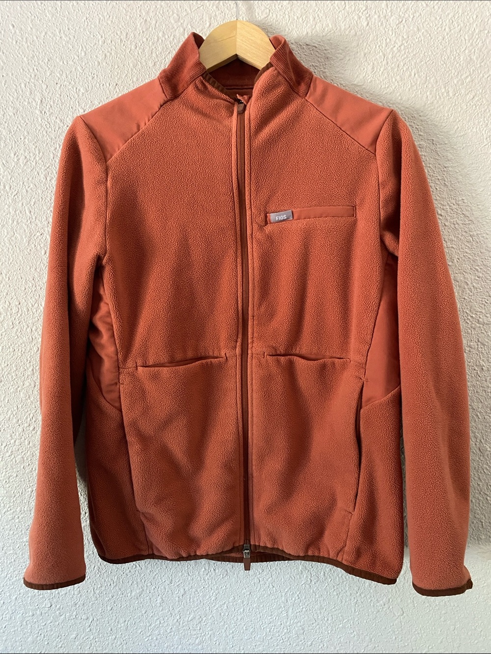FIGS Terracotta On-Shift Fleece Full Zip Scrub Jacket Size Medium